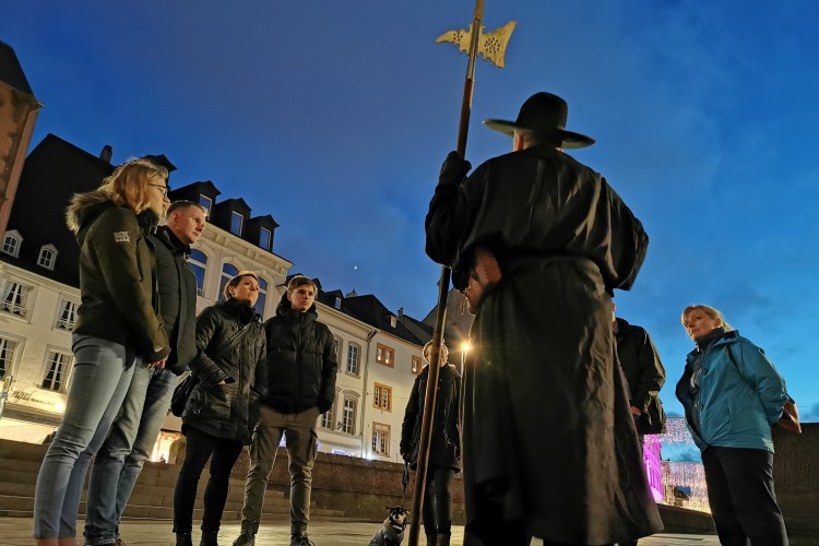 Rundgang mit dem Trierer Nachtwächter - © Alexander Schumitz / Trier Tourismus und Marketing