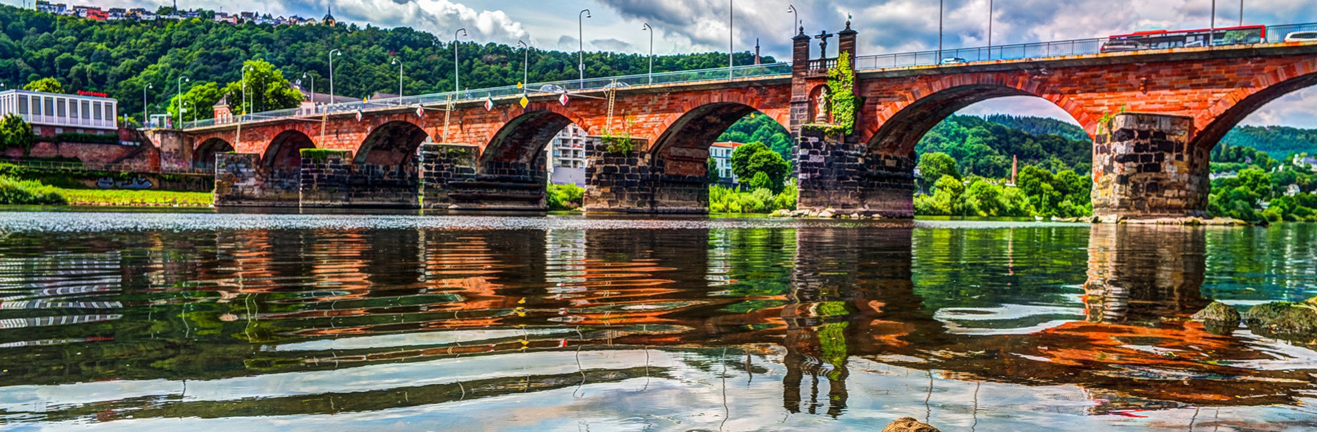 Roman Bridge and Moselle - © Romas_Photo/shutterstock.com