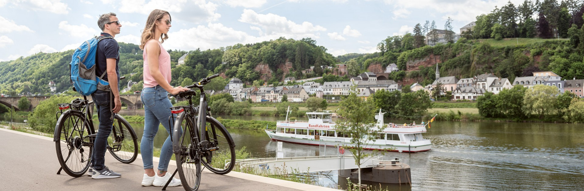 Moselle River Cyclists River Cruise - © PhotoGroove