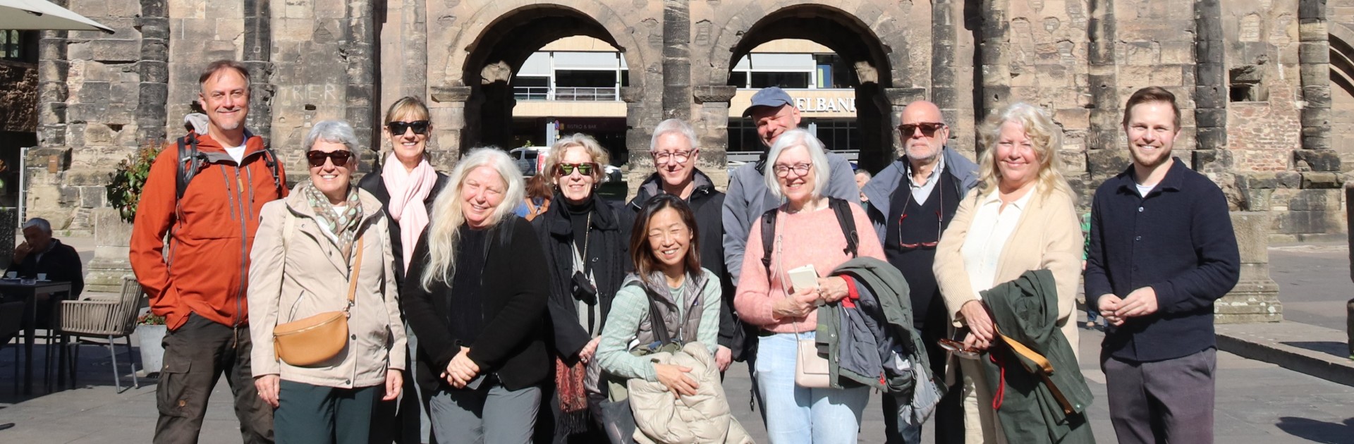 Im Vorfeld des GTM besuchten elf internationale Journalisten die Stadt Trier und wurden dabei von TTM-Geschäftsführer Yannick Jaeckert begrüßt. - © Trier Tourismus und Marketing
