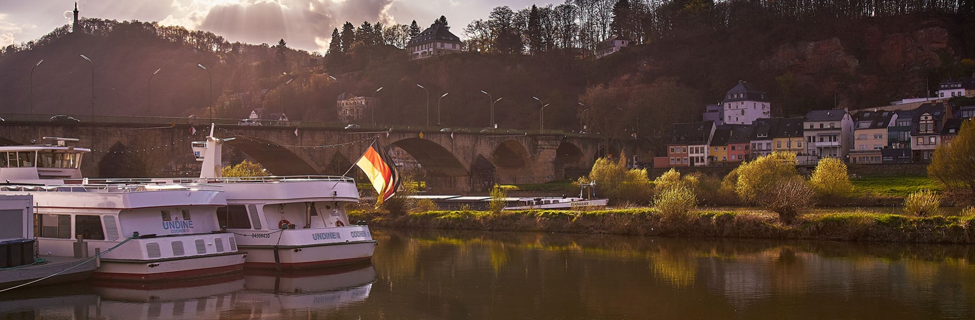 Mosel Schiffe Kaiser-Wilhelm-Brücke - © Sven Fuchs