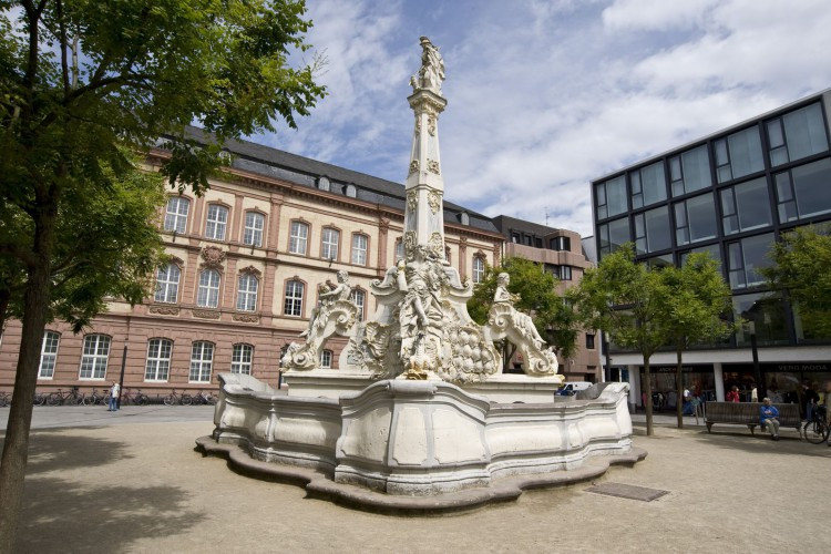 St. George's Fountain Kornmarkt Trier