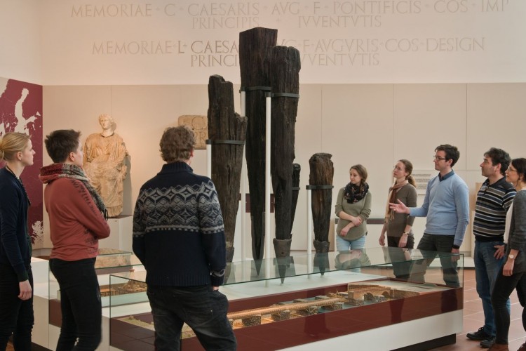 Groupe à l'exposition nationale  - © Musée Régional rhénan