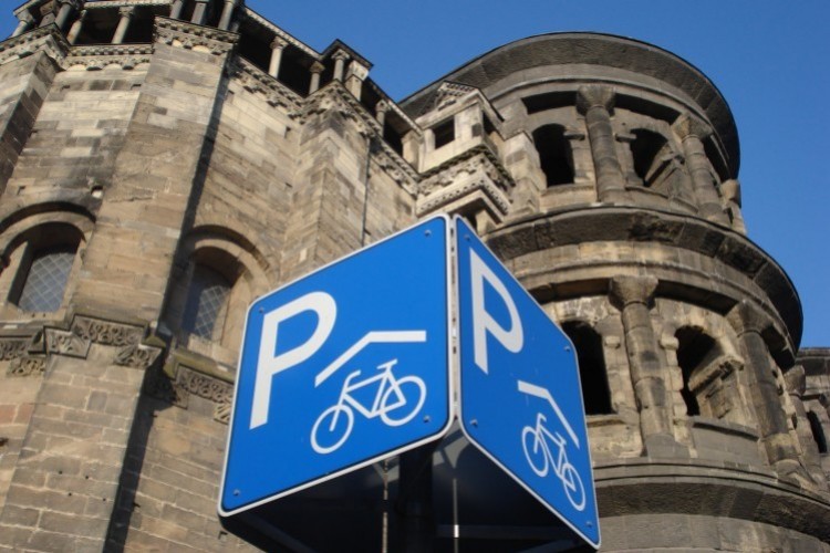 Bike Parking porta Nigra