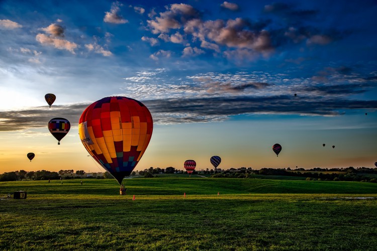 Heißluftballons - © 12019/pixabay.com
